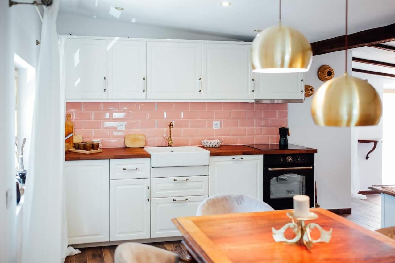 Apartment Aussee- Atelier Salzherrenhof- Kueche, Wlan, Netflix Bad Aussee Eksteriør billede